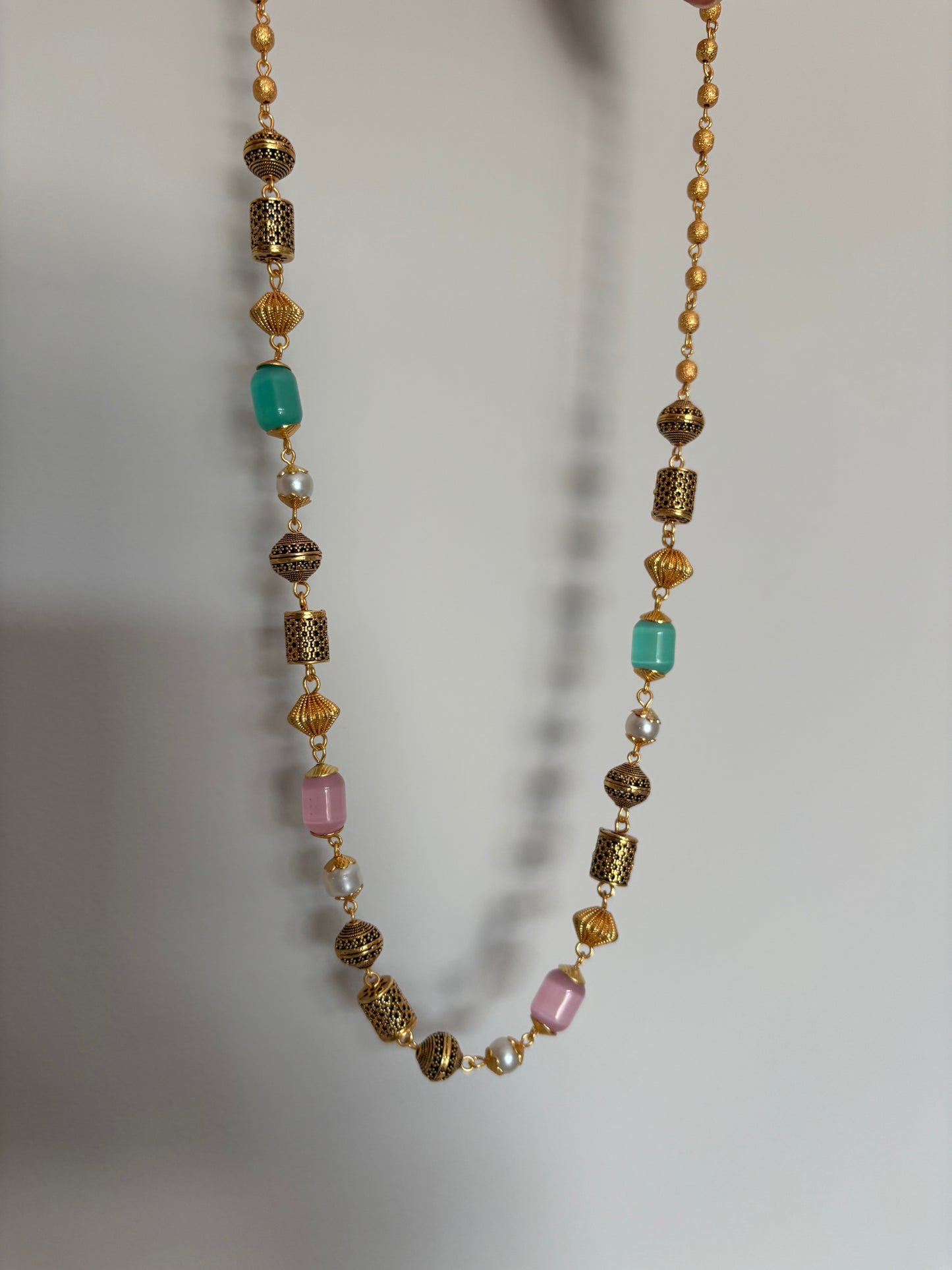 Stone matar Chain