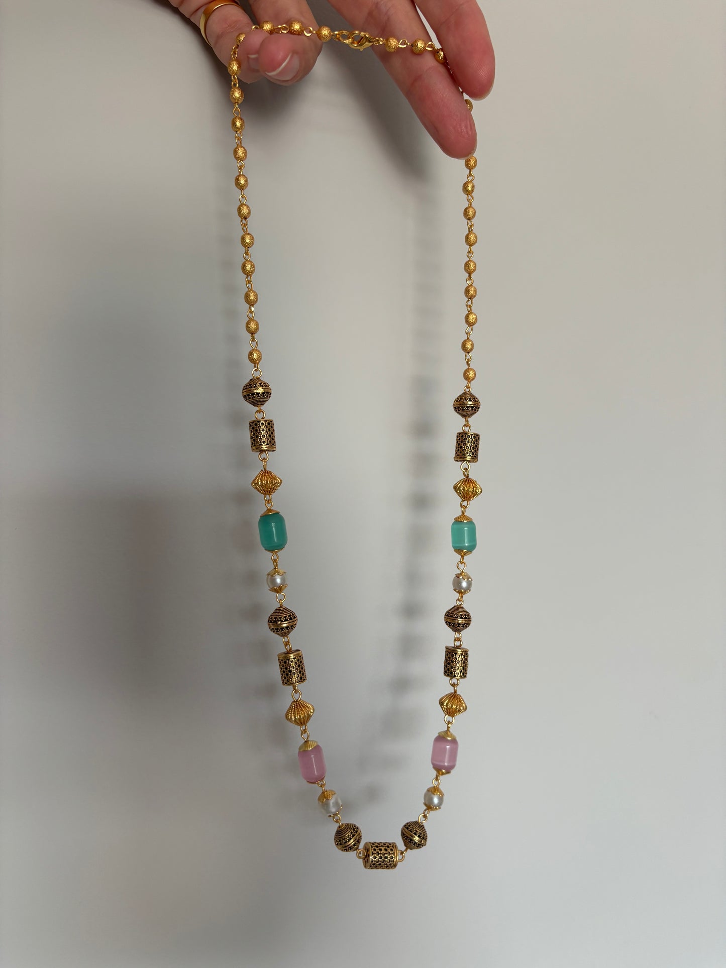 Stone matar Chain