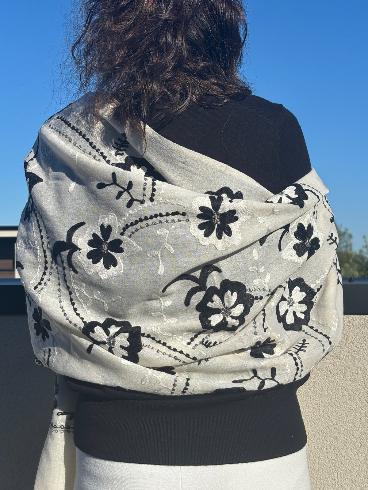 Aari Shawl
