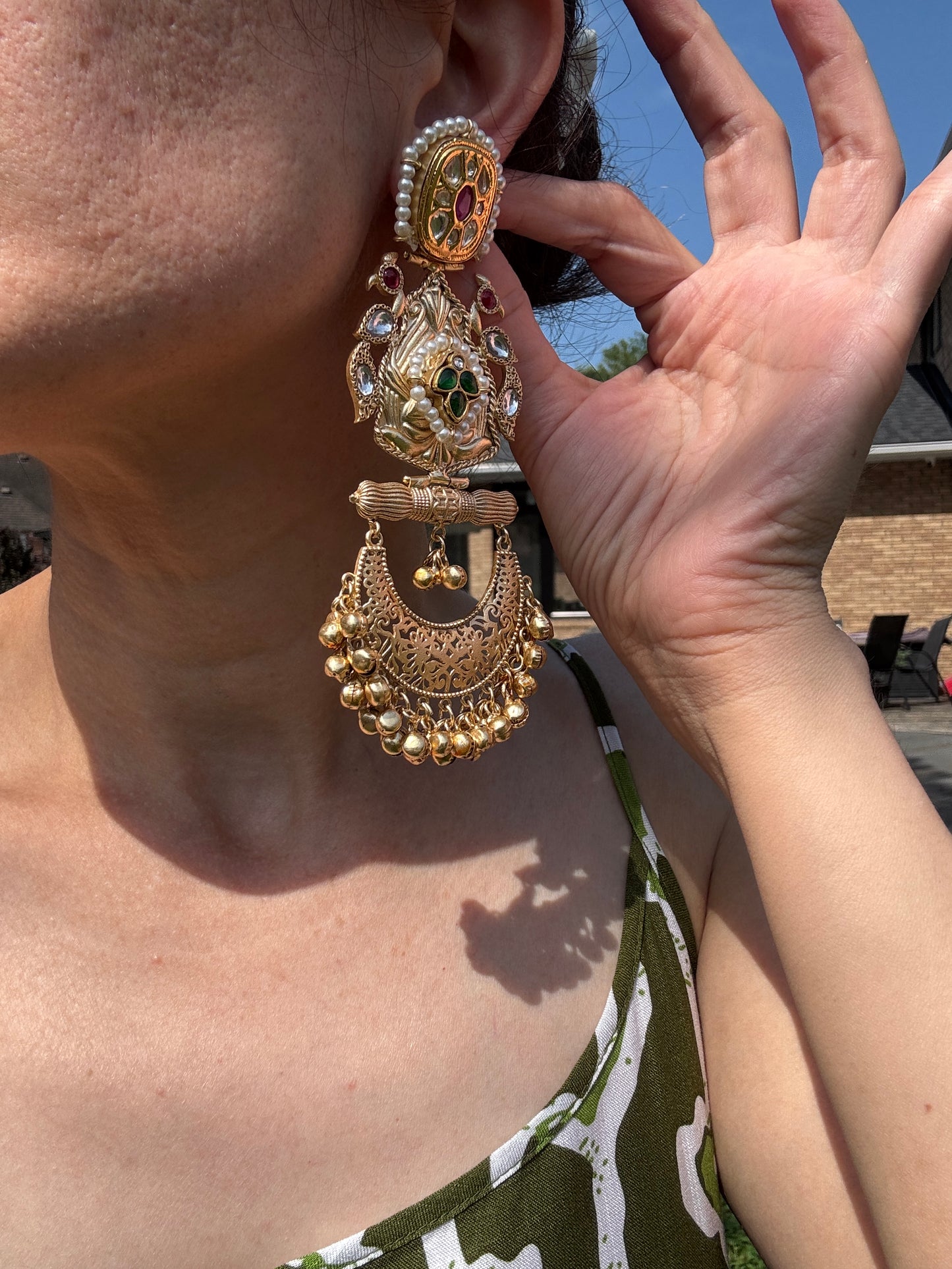 Amrapali Danglers