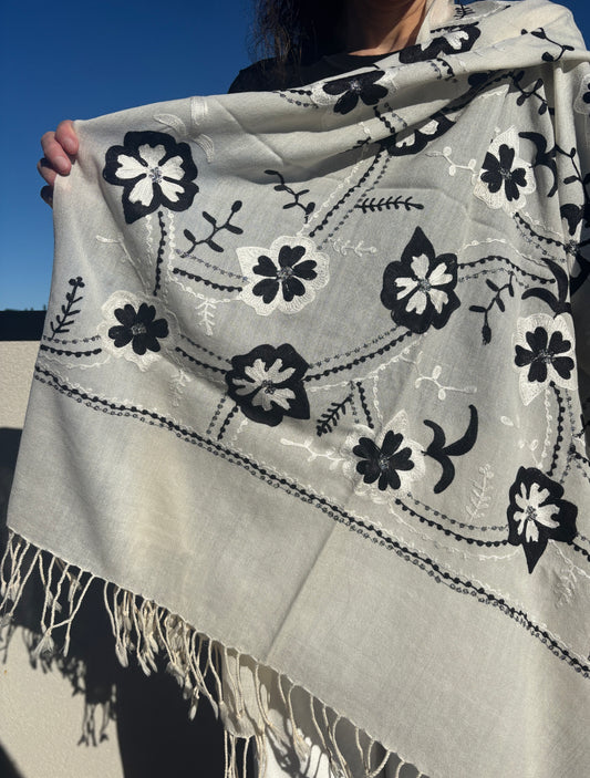 Aari Shawl
